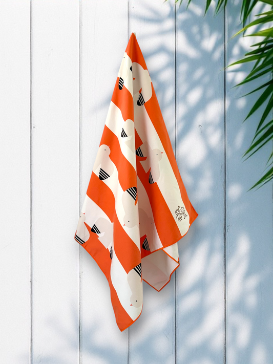 Kinder Strandtuch - Hungry Seagulls